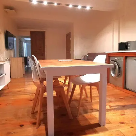 Vue Cite-centre Historique-patio-tendance-calme